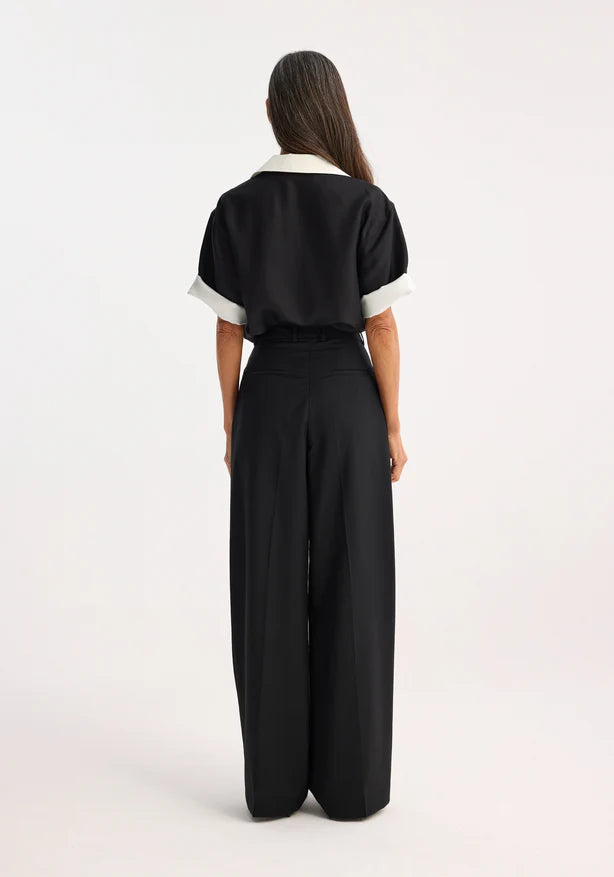 Contrast camp collar silk shirt