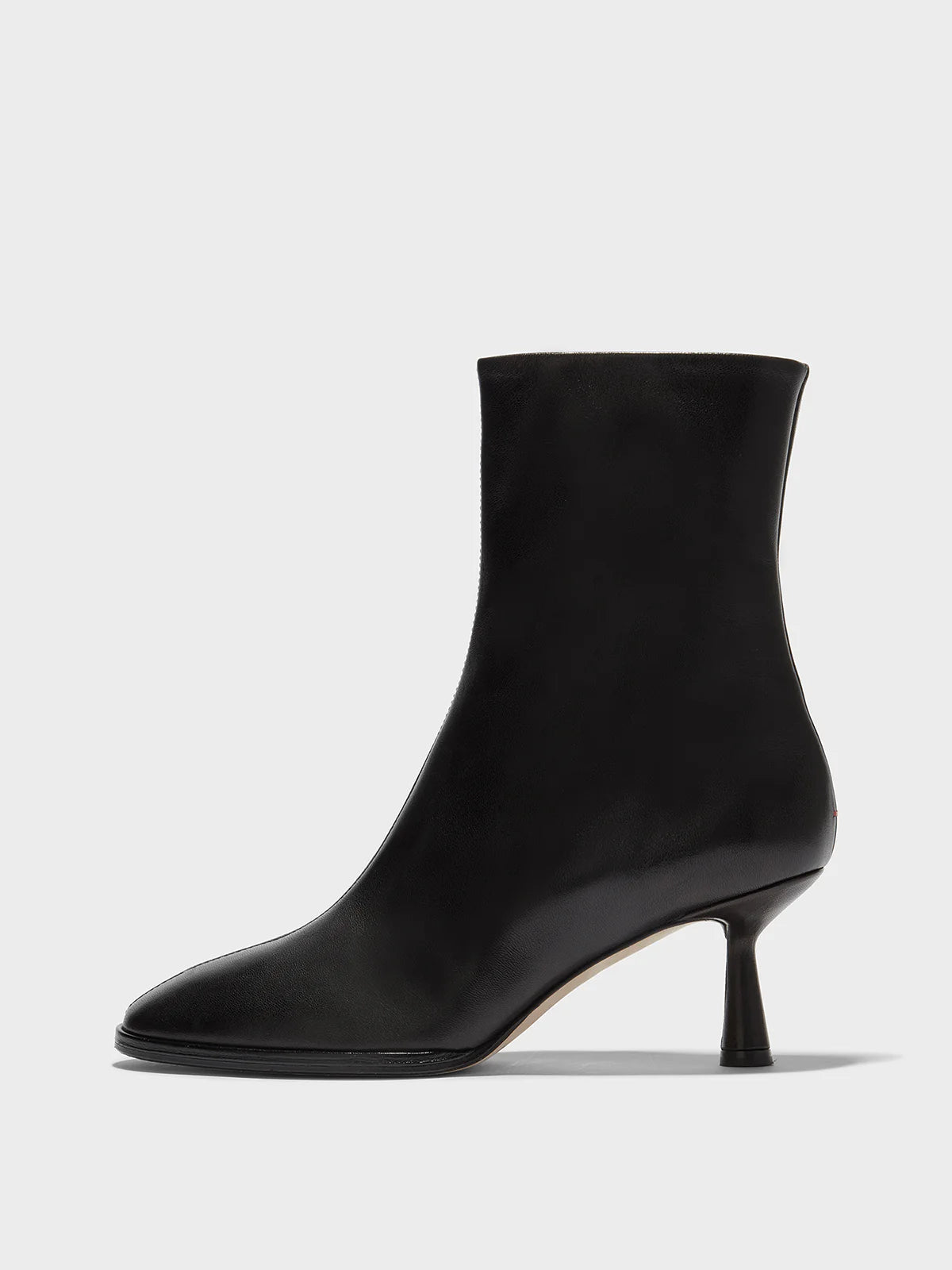 Dorothy Boots