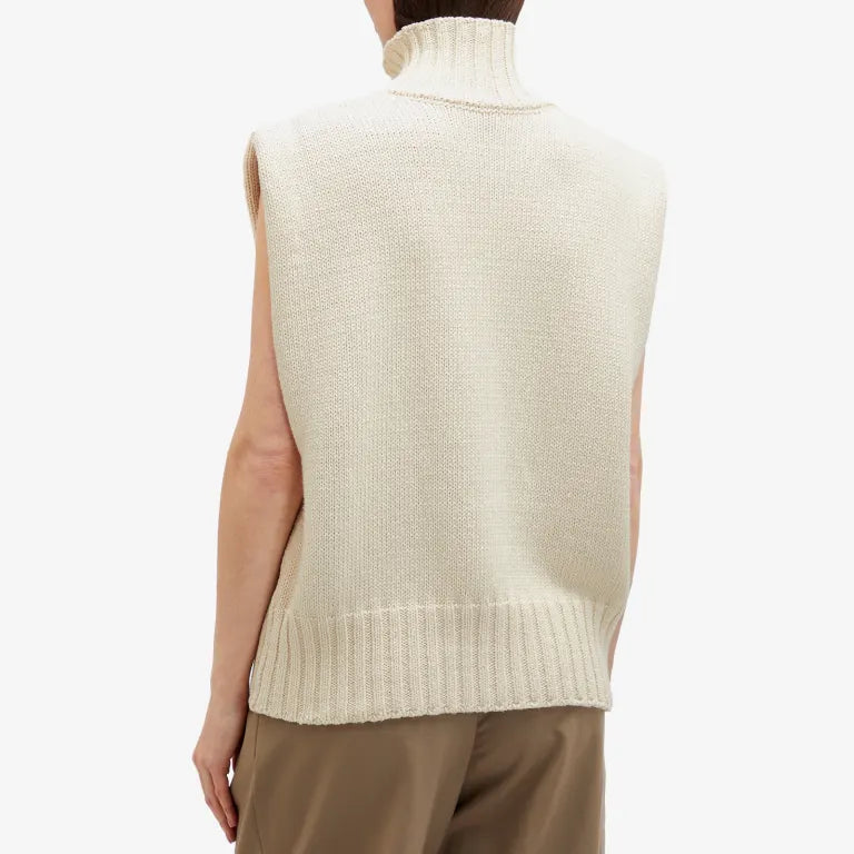 Sleveless Turtleneck