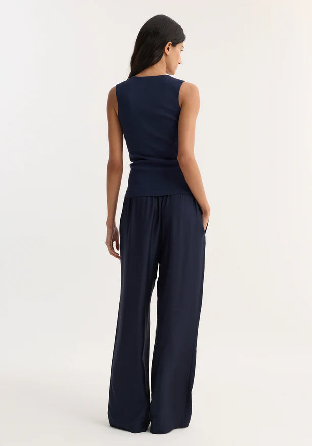 Bustier Shaped Knitted Top