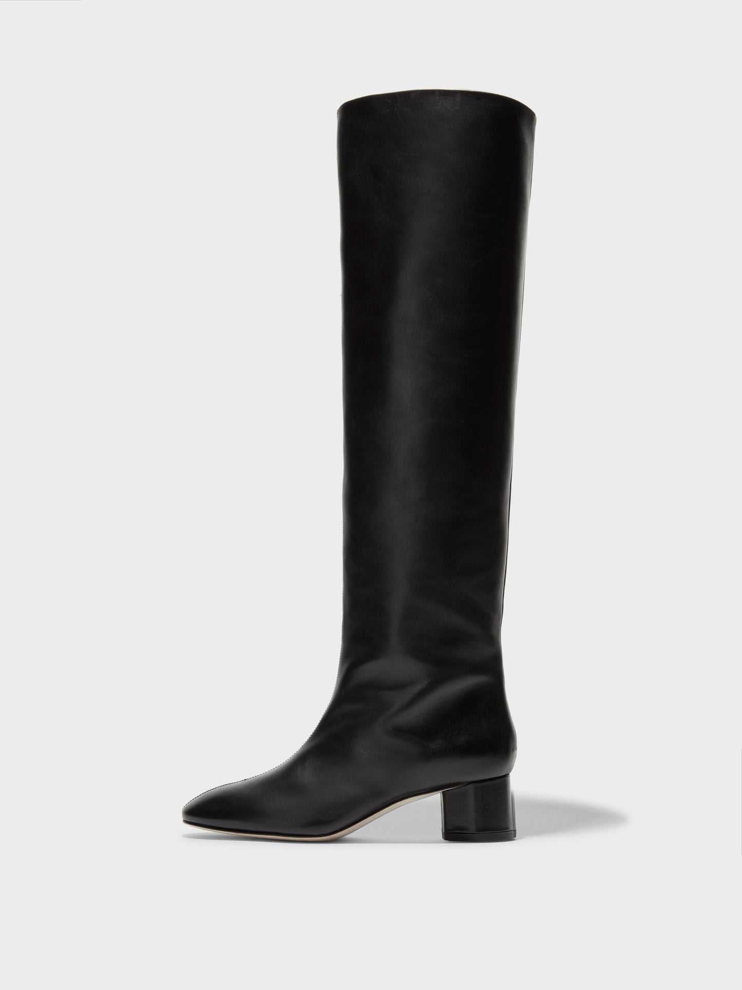 Aeyde Willa Calf Leather Black Boots