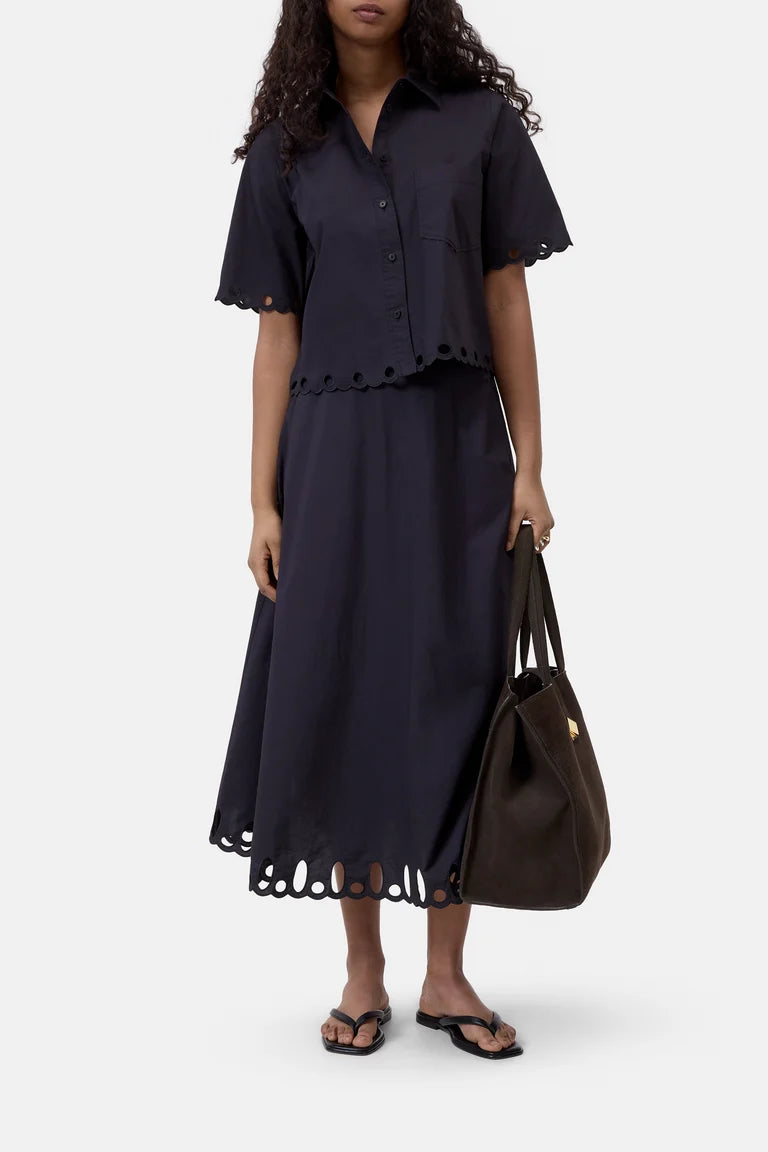 Embroidered poplin shirt