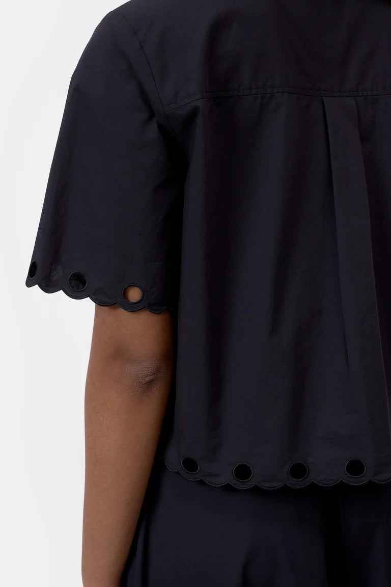 Embroidered poplin shirt