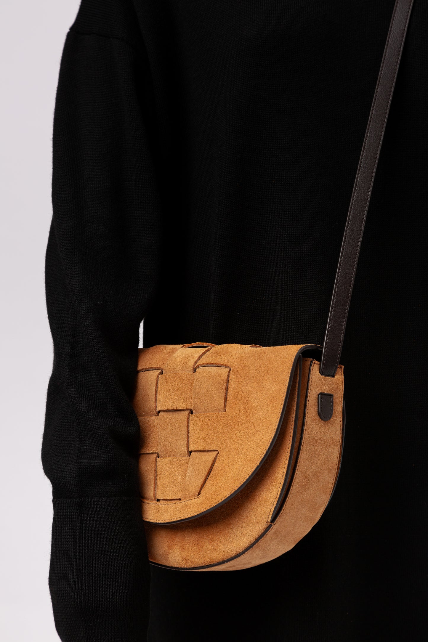 Sinia Suede