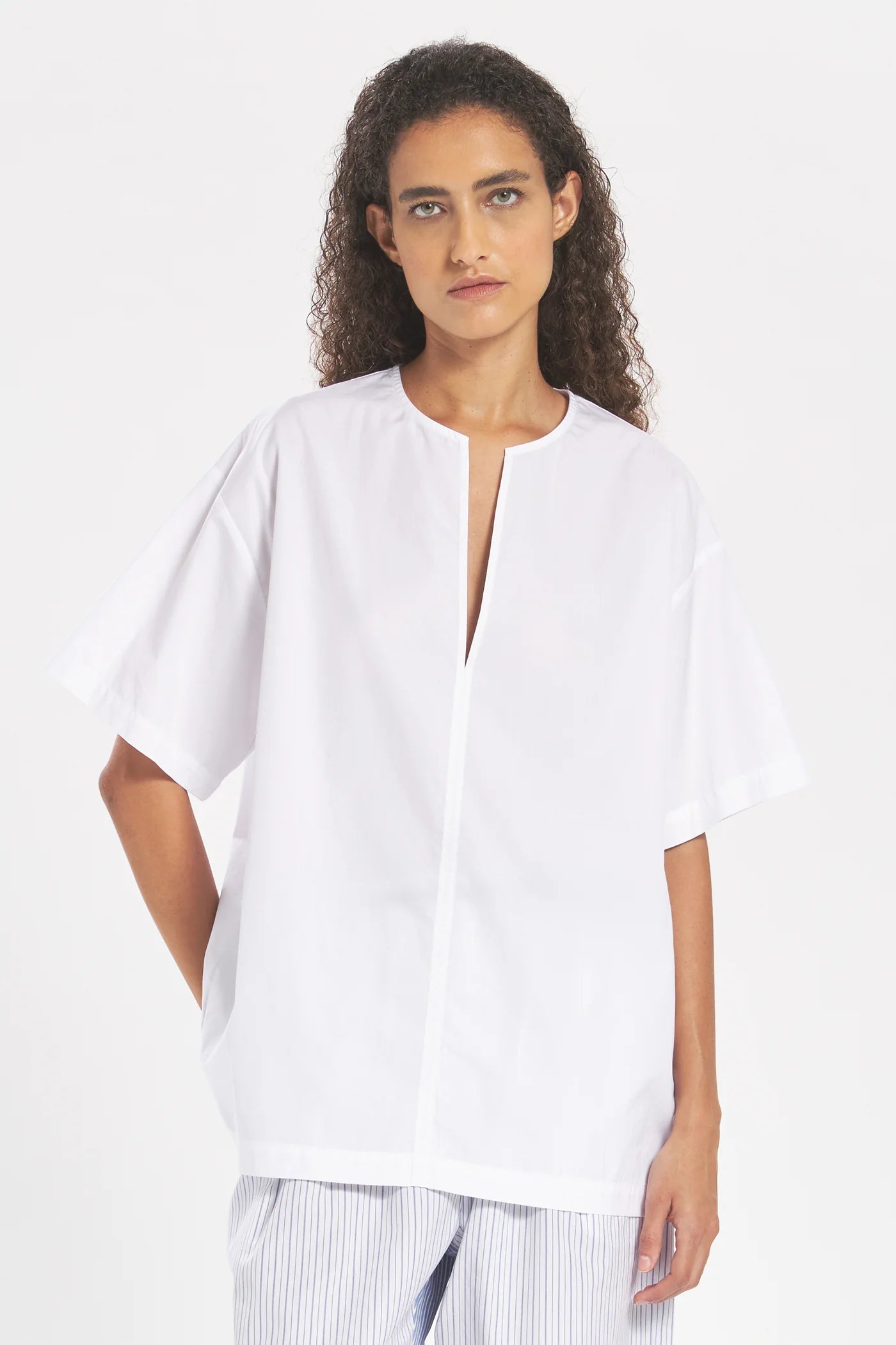Top baldina bagio in white