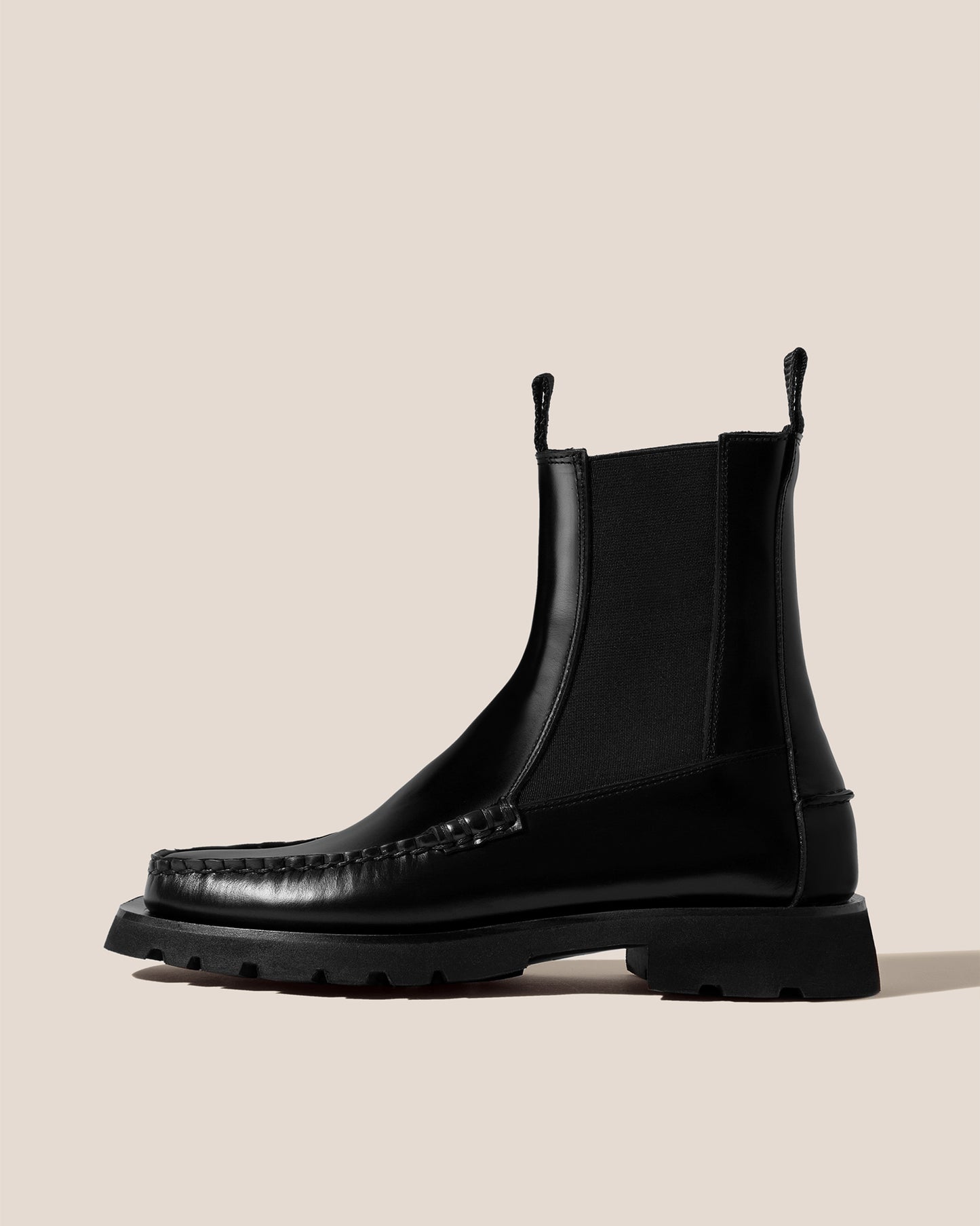 Hereu Alda Sport Tread Sole Chelsea Boot Black